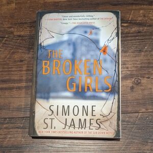 Barnes & Noble The Broken Girls by Simone St. James Hardcover